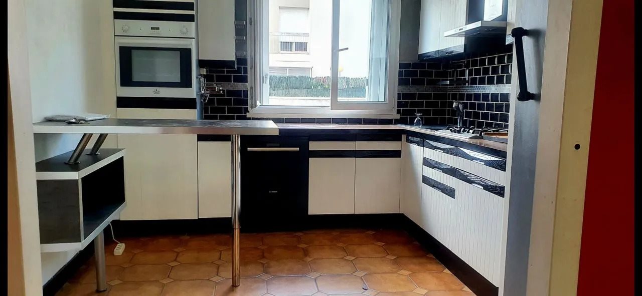 Appartement à louer, 78m², Montreuil