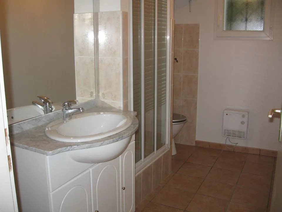 Appartement à louer, 36m², Bardos