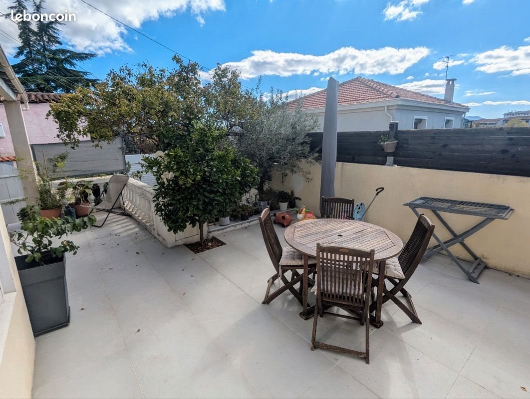 Appartement à louer, 64m², Marseille 13ème