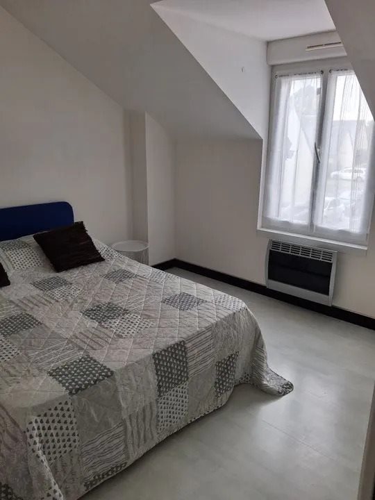 Maison à louer, 60m², Ménilles