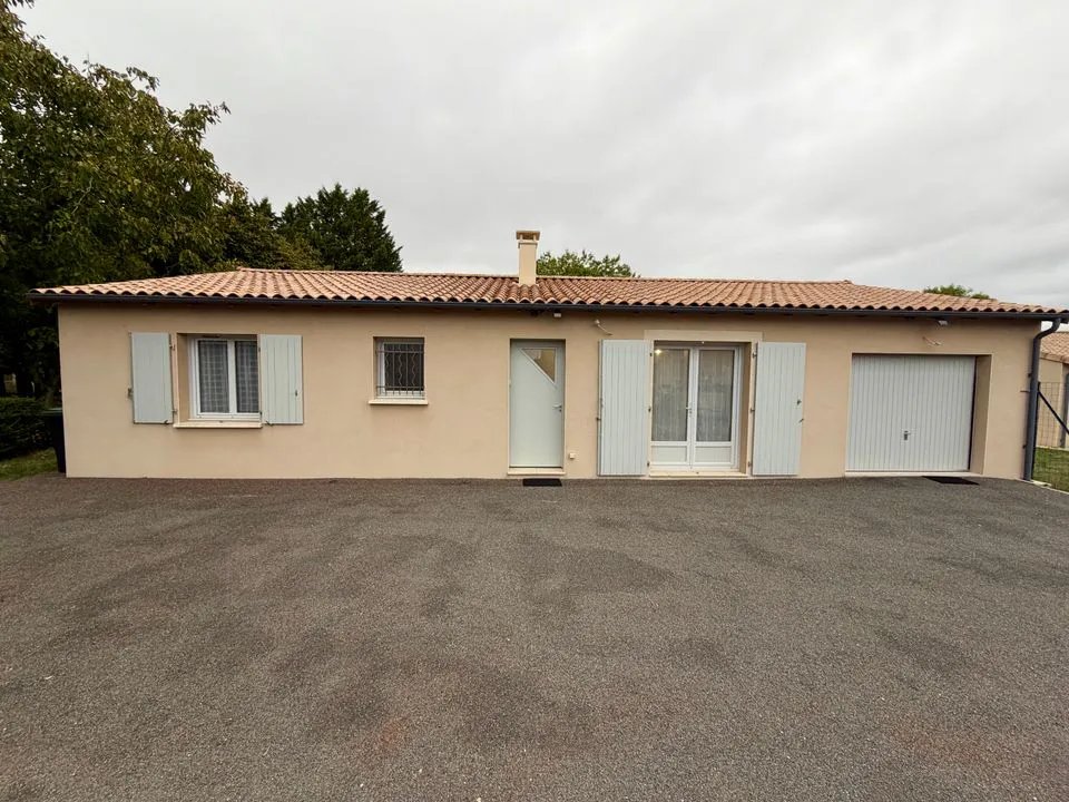 Maison à louer, 96m², Agris