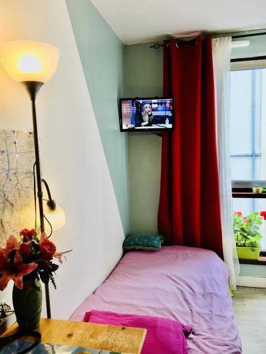 Appartement à louer, 10m², Paris 18ème