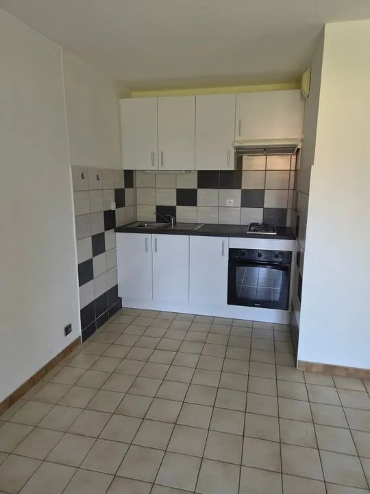 Appartement à louer, 25m², Challes-les-Eaux