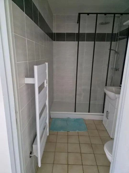 Appartement à louer, 25m², Challes-les-Eaux