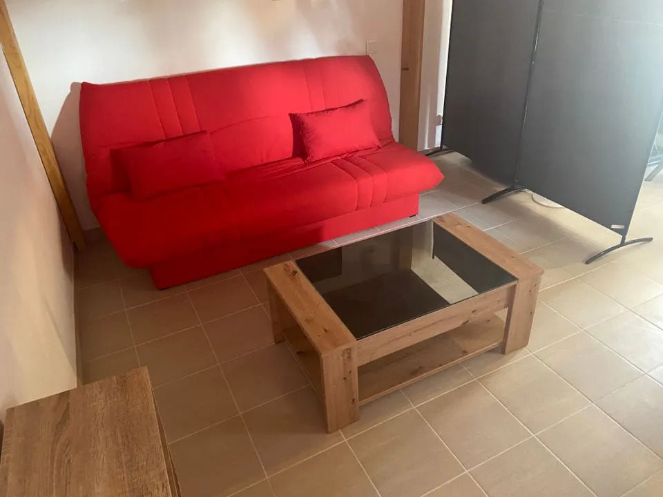 Appartement à louer, 50m², Alata