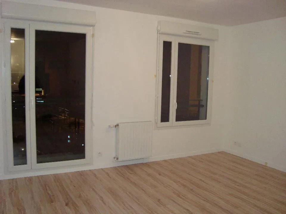 Appartement à louer, 41m², Cergy