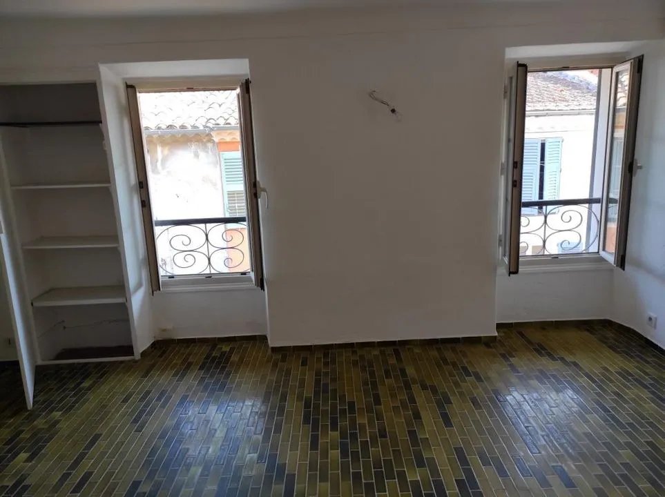 Appartement à louer, 32m², Vallauris