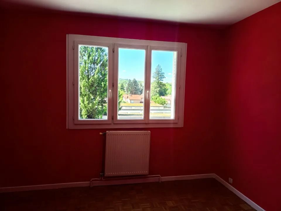 Appartement à louer, 66m², Pont-Evêque
