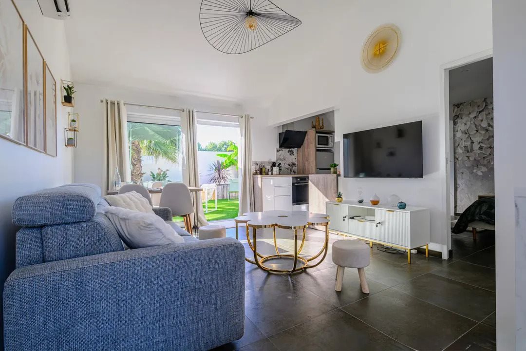 Appartement à louer, 40m², La Crau