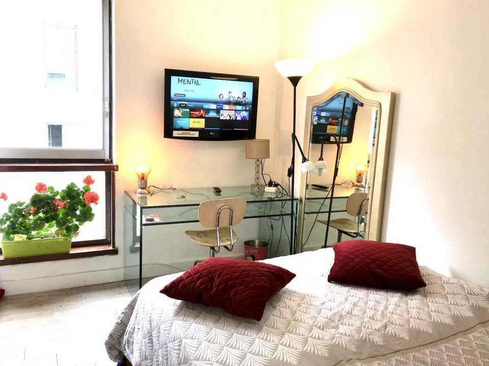 Appartement à louer, 12m², Paris 18ème