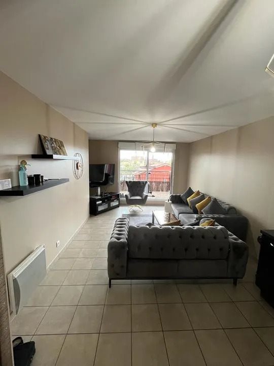 Appartement à louer, 60m², Vaulx-en-Velin