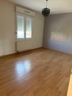 Maison à louer, 140m², Trieux