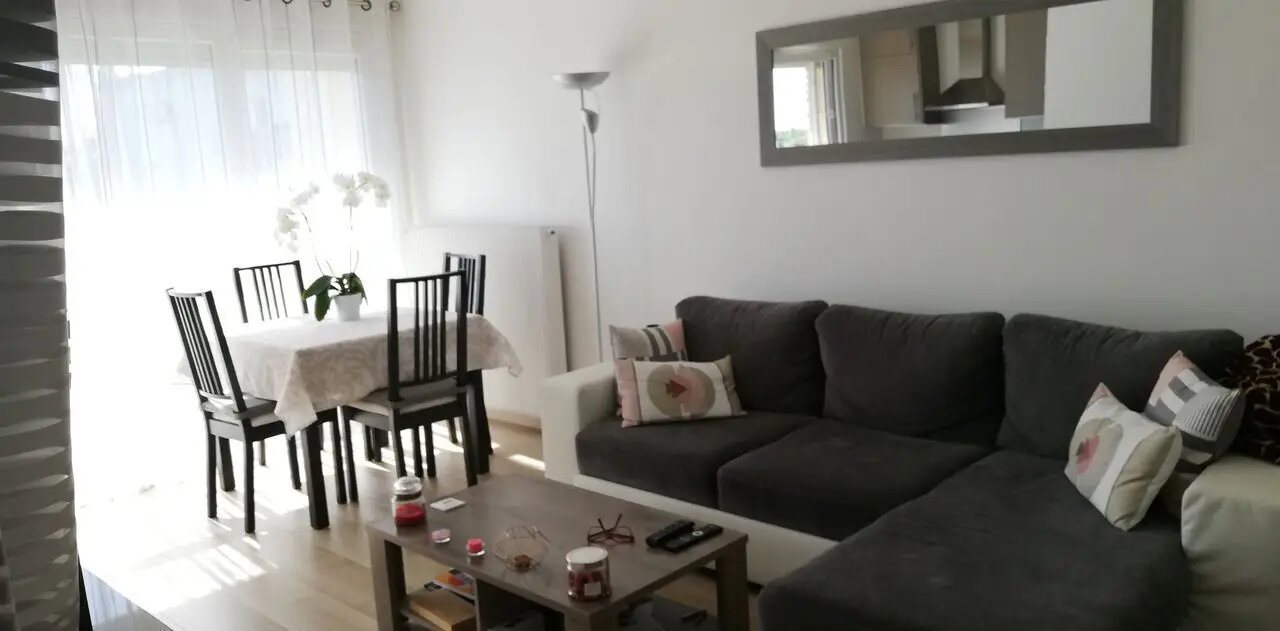 Appartement à louer, 48m², Maurepas
