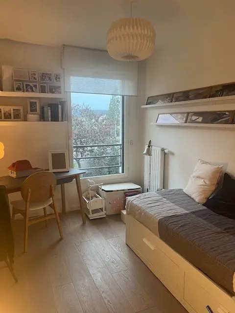 Appartement à louer, 77m², Viroflay