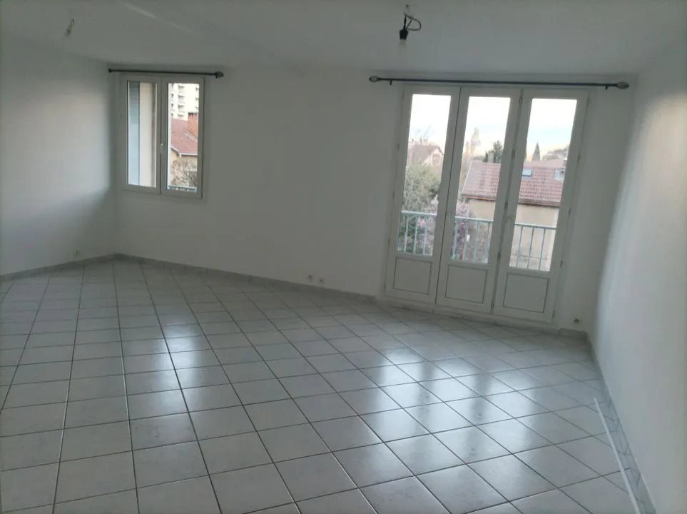 Appartement à louer, 72m², Grenoble