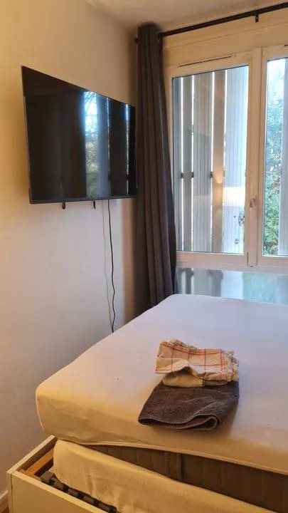 Appartement à louer, 10m², Sèvres
