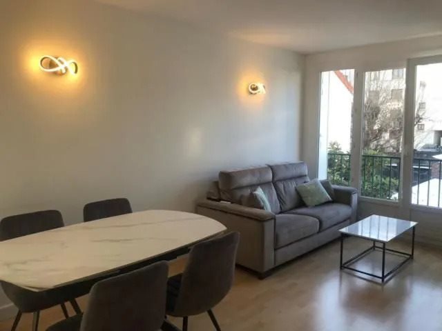 Appartement à louer, 44m², Colombes