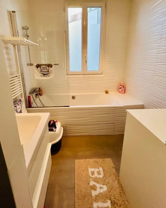Appartement à louer, 50m², Courbevoie