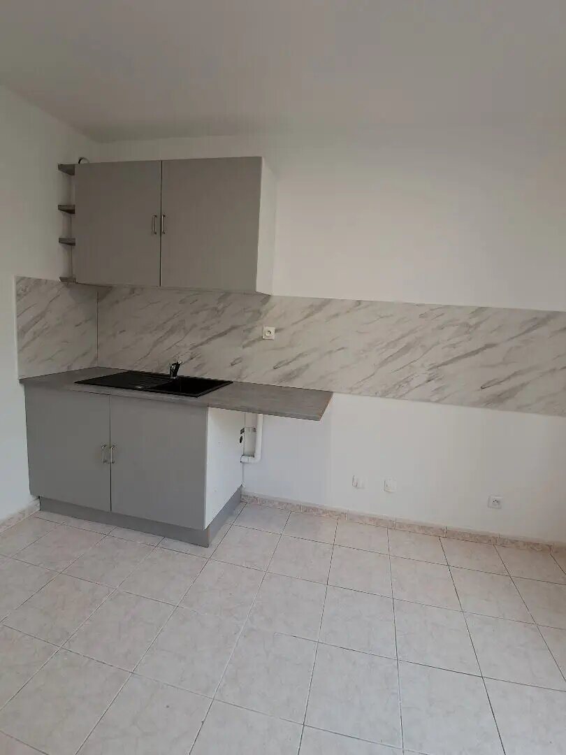 Appartement à louer, 67m², Migennes