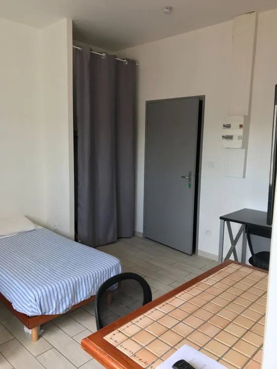 Appartement à louer, 20m², Roanne