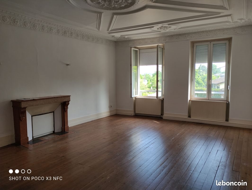 Appartement à louer, 80m², Courcelles-Chaussy