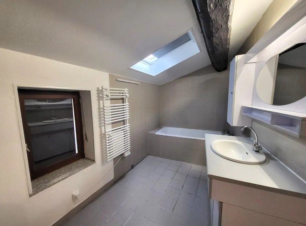 Appartement à louer, 65m², Vourles