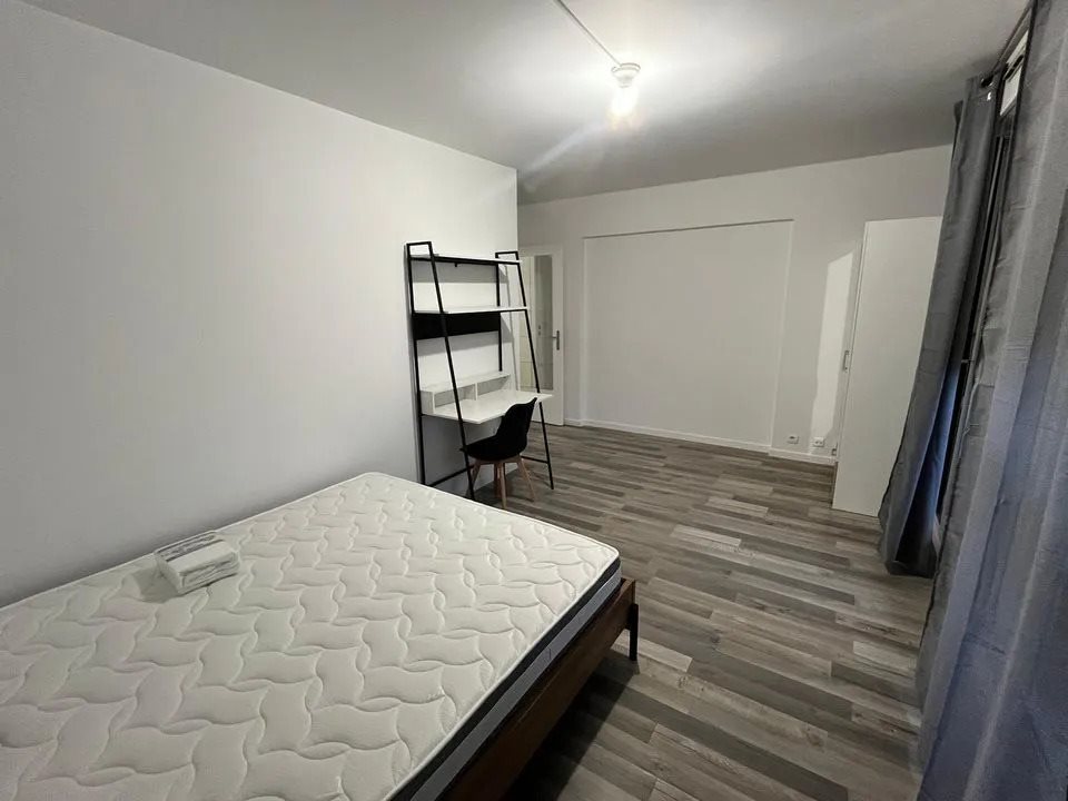Appartement à louer, 80m², Évry-Courcouronnes