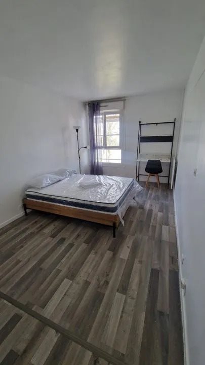 Appartement à louer, 80m², Évry-Courcouronnes