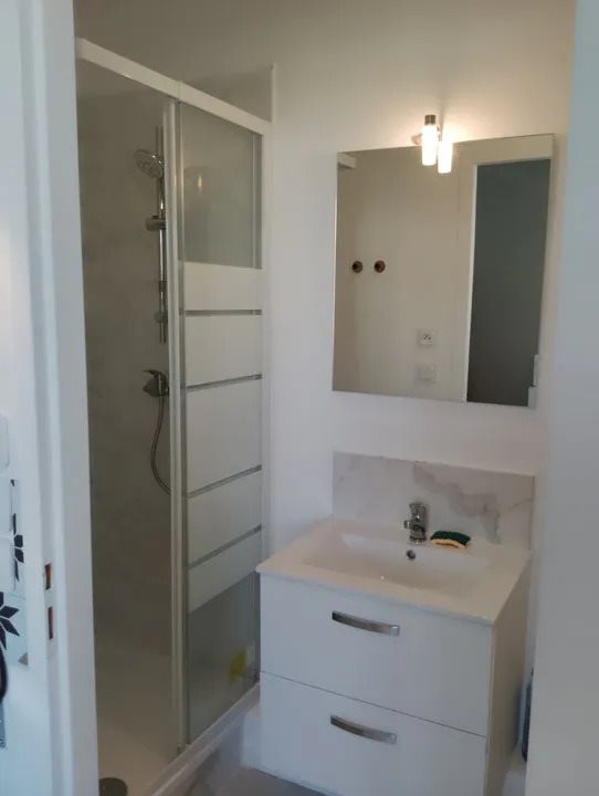 Appartement à louer, 18m², Vénissieux