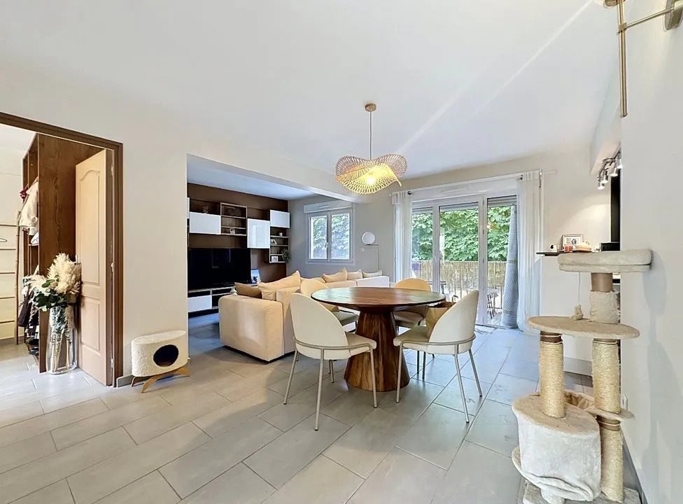 Appartement à louer, 67m², Saint-Maur-des-Fossés
