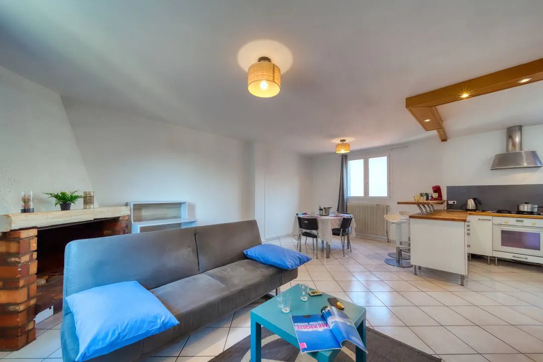 Appartement à louer, 90m², Fontaine