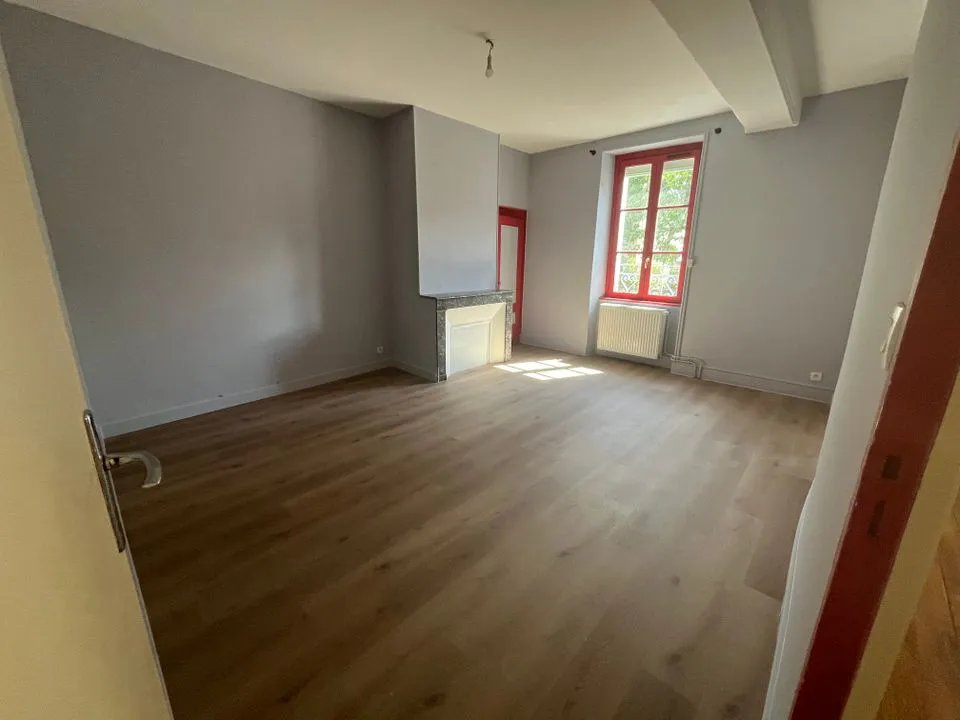 Appartement à louer, 76m², Cosne-Cours-sur-Loire