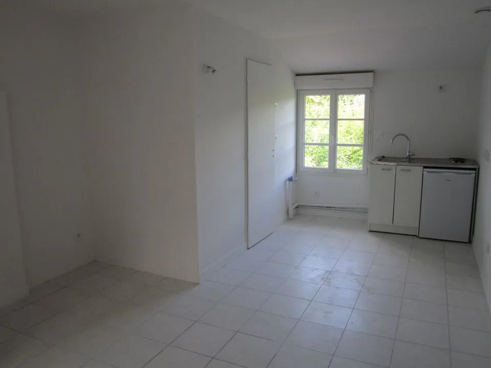 Appartement à louer, 27m², Vénissieux