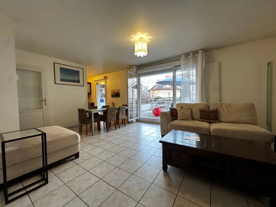 Appartement à louer, 86m², Annemasse