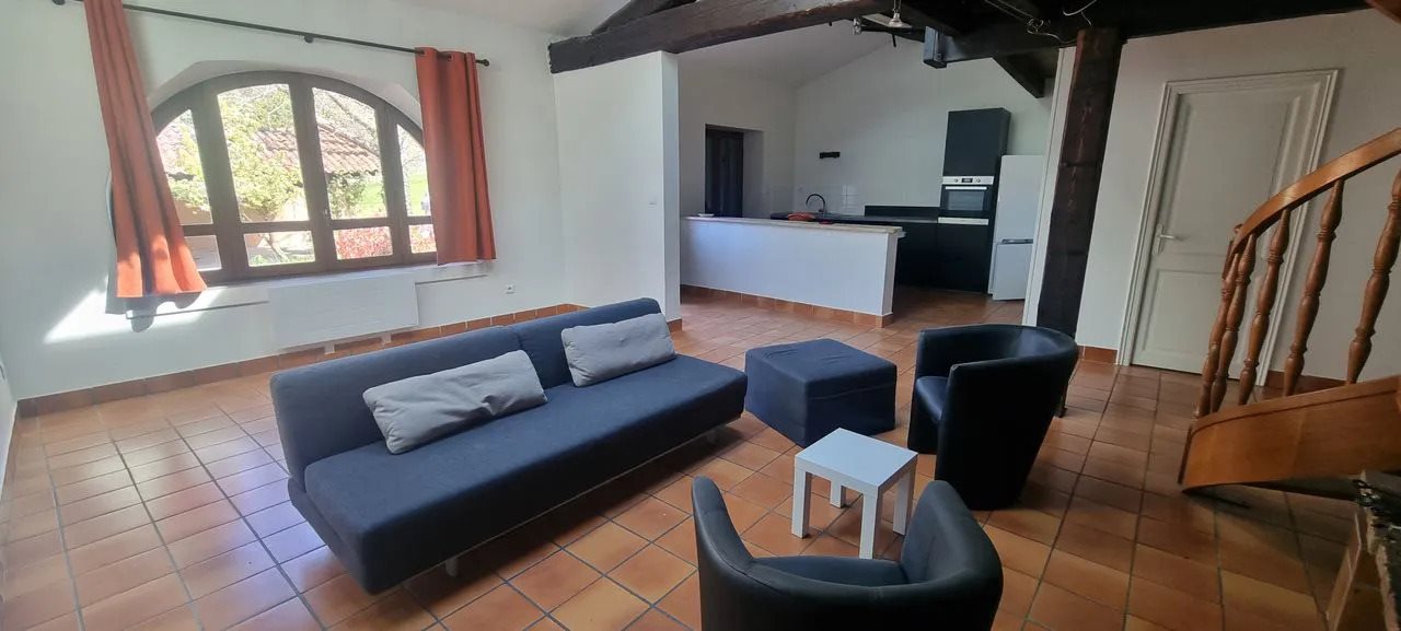 Maison à louer, 120m², Saint-Genis-Laval