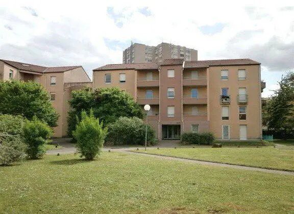 Appartement à louer, 19m², Metz