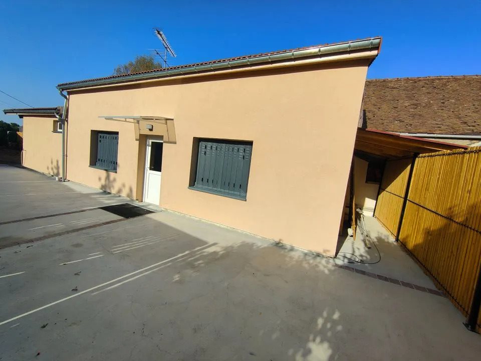 Maison à louer, 49m², Chéroy