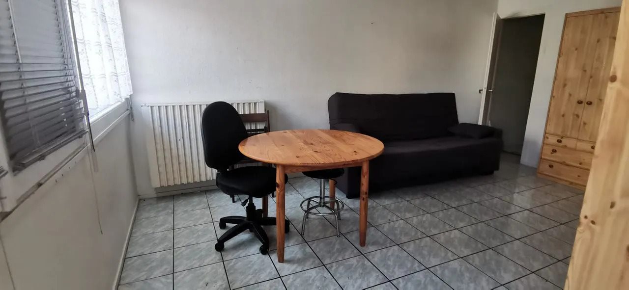 Appartement à louer, 27m², Talence