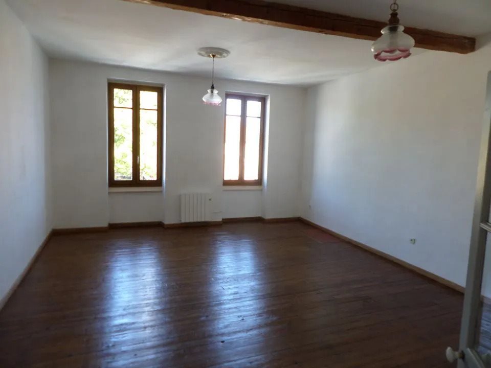 Appartement à louer, 120m², Villefranche-d'Allier