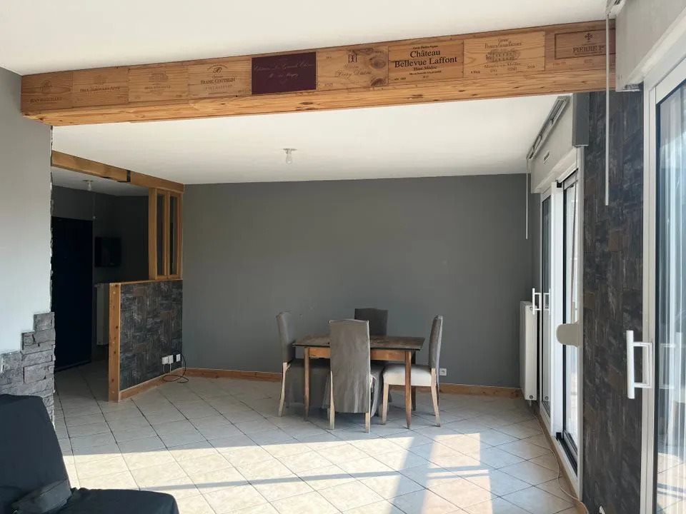 Appartement à louer, 79m², Saint-Etienne
