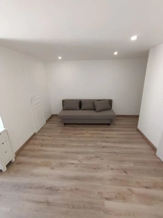 Appartement à louer, 19m², Pertuis