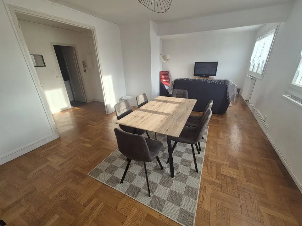 Appartement à louer, 83m², Guéret
