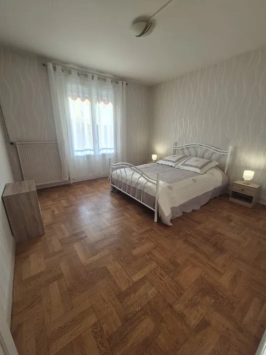 Appartement à louer, 83m², Guéret
