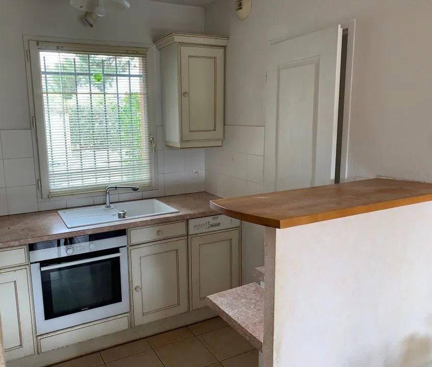 Appartement à louer, 67m², Pechbonnieu
