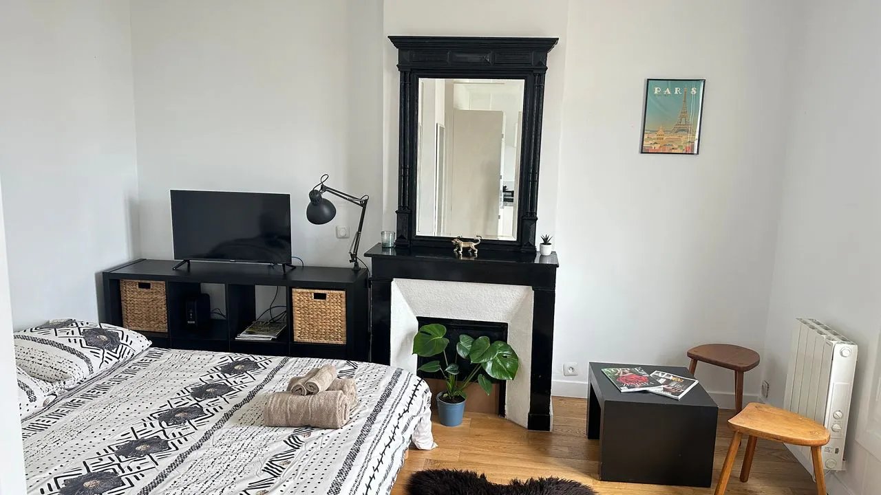 Appartement à louer, 24m², Paris 18ème