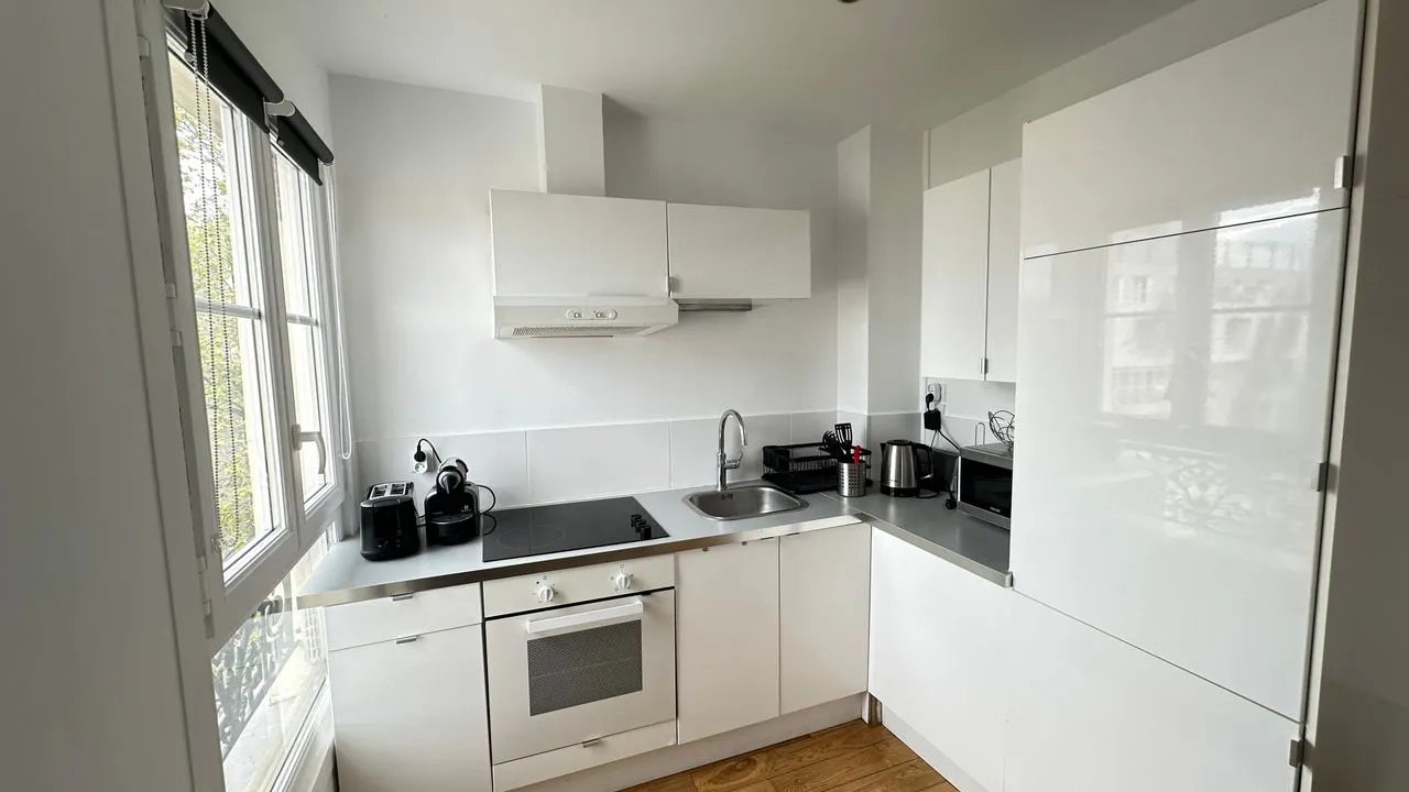 Appartement à louer, 24m², Paris 18ème