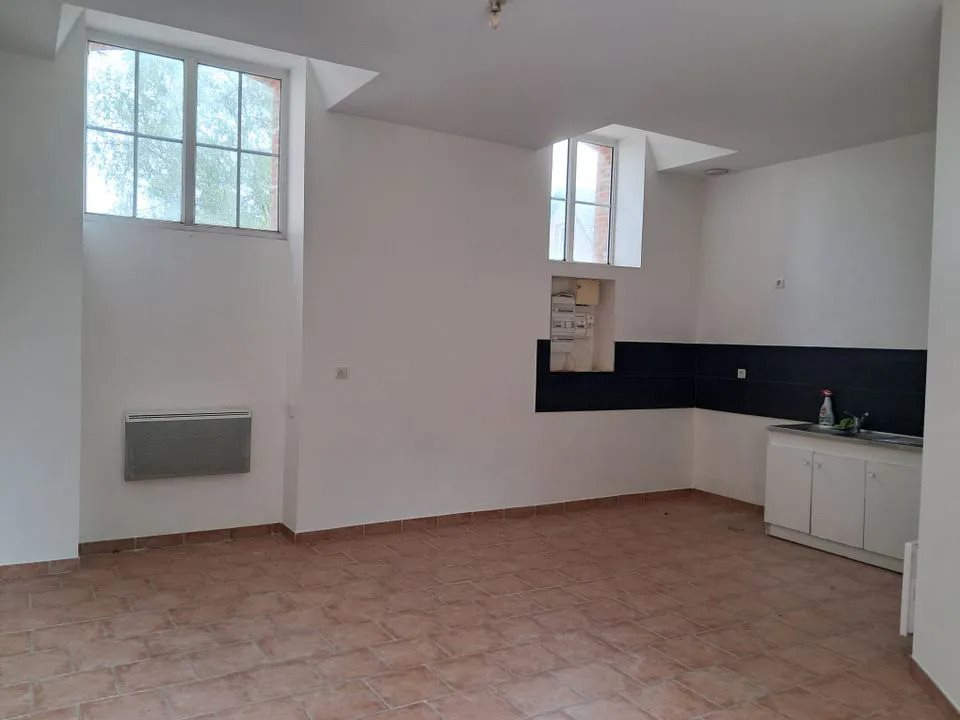 Maison à louer, 100m², Cheffes