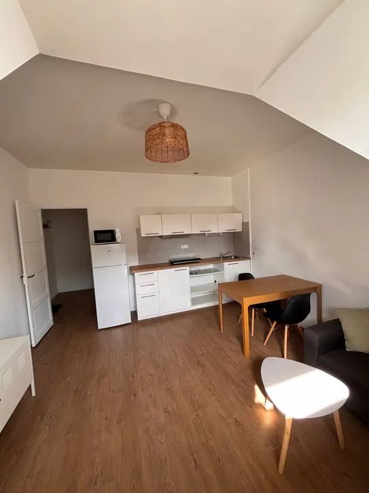 Appartement à louer, 39m², Montfort-sur-Meu
