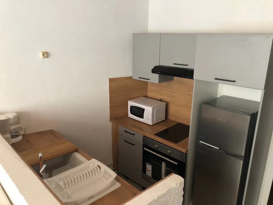 Appartement à louer, 27m², Baho