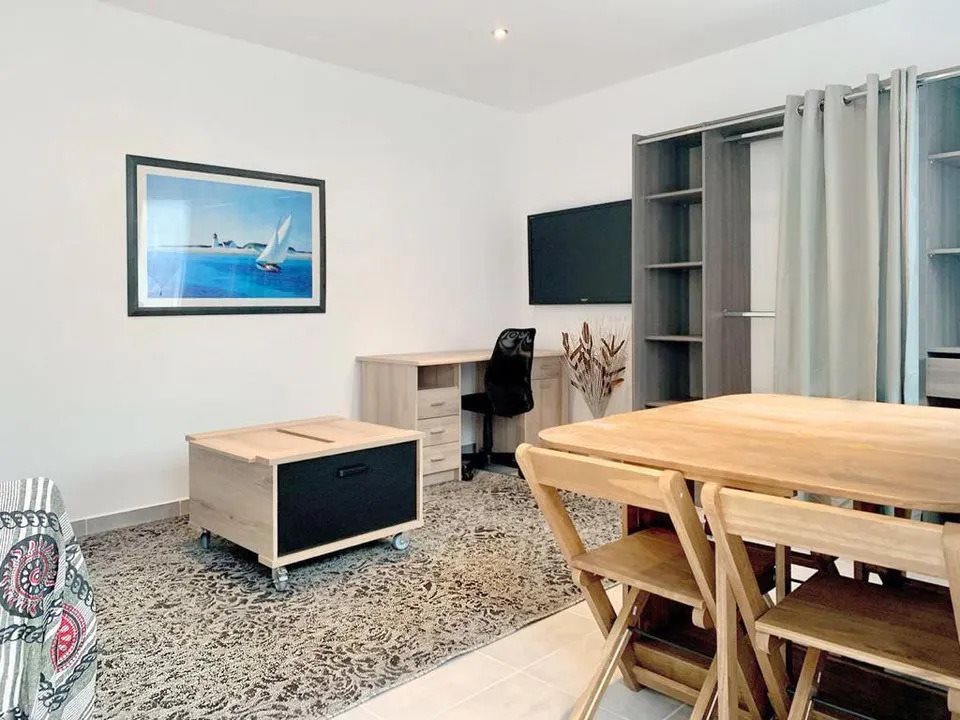 Appartement à louer, 22m², Marseille 16ème